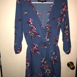 New Floral Romper Jumper Size SMALL